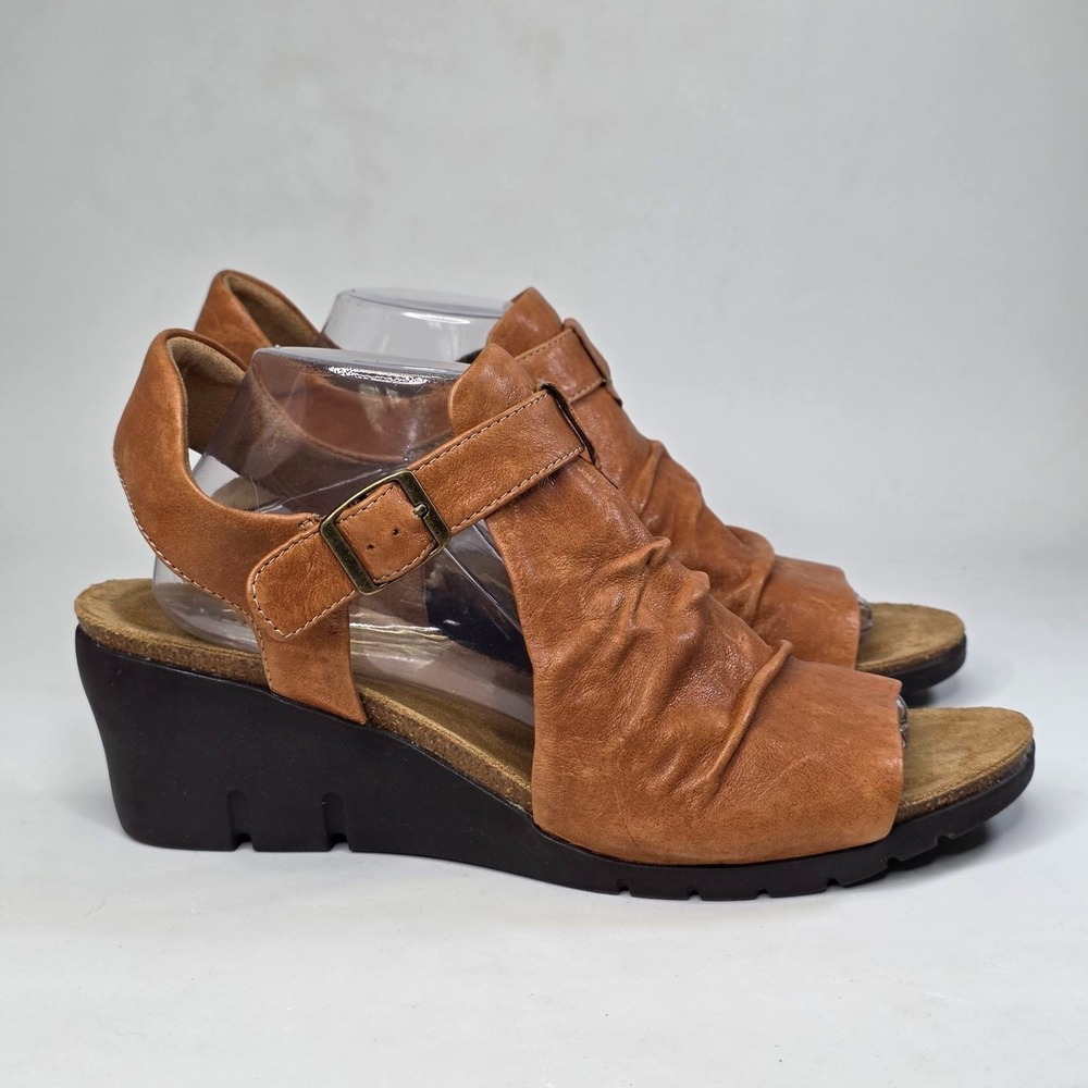 Comfortiva Arrosa‎ Sandals Women's 11 M Brown Leather Slingback Platform Shoes